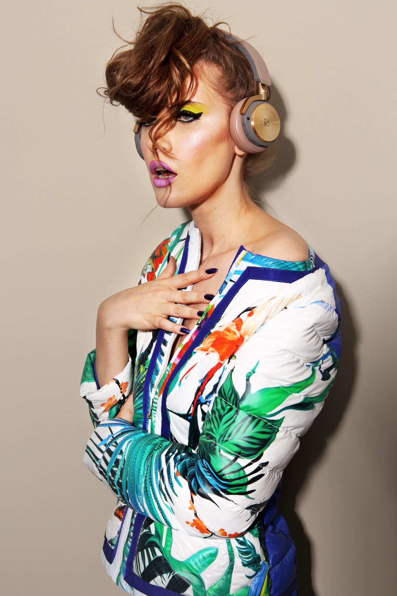 CELE 7 PACATE ALE DOMNITEI FLAPPER GIRL - si ce s-a mai ales de revistele din Romania