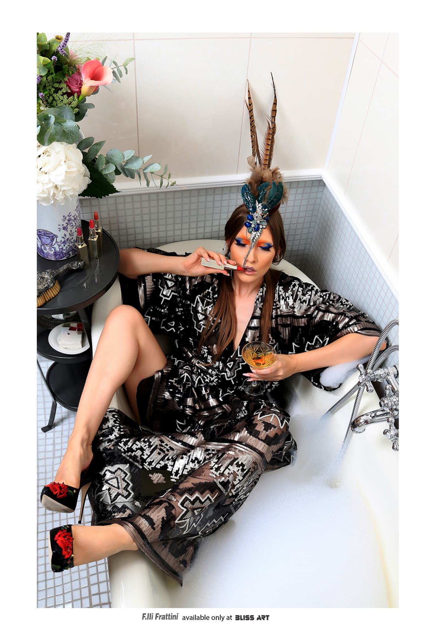 EXCLUSIVE! THE OUTRAGEOUS HOME COUTURE AFFAIRS OF A SHOPAHOLIC