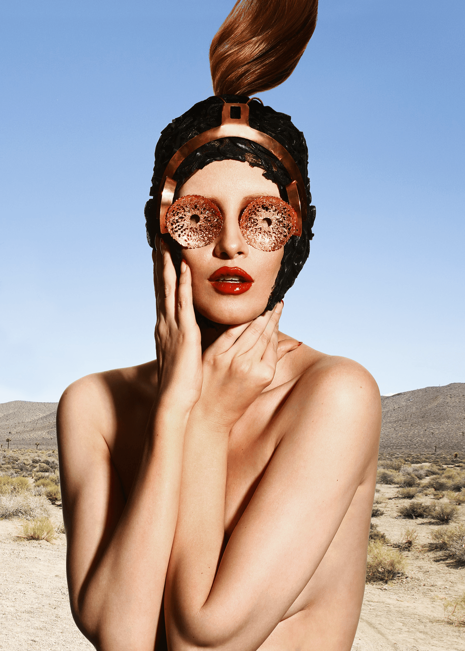 Domnita De Alba descuie salonul propriului magazin online!