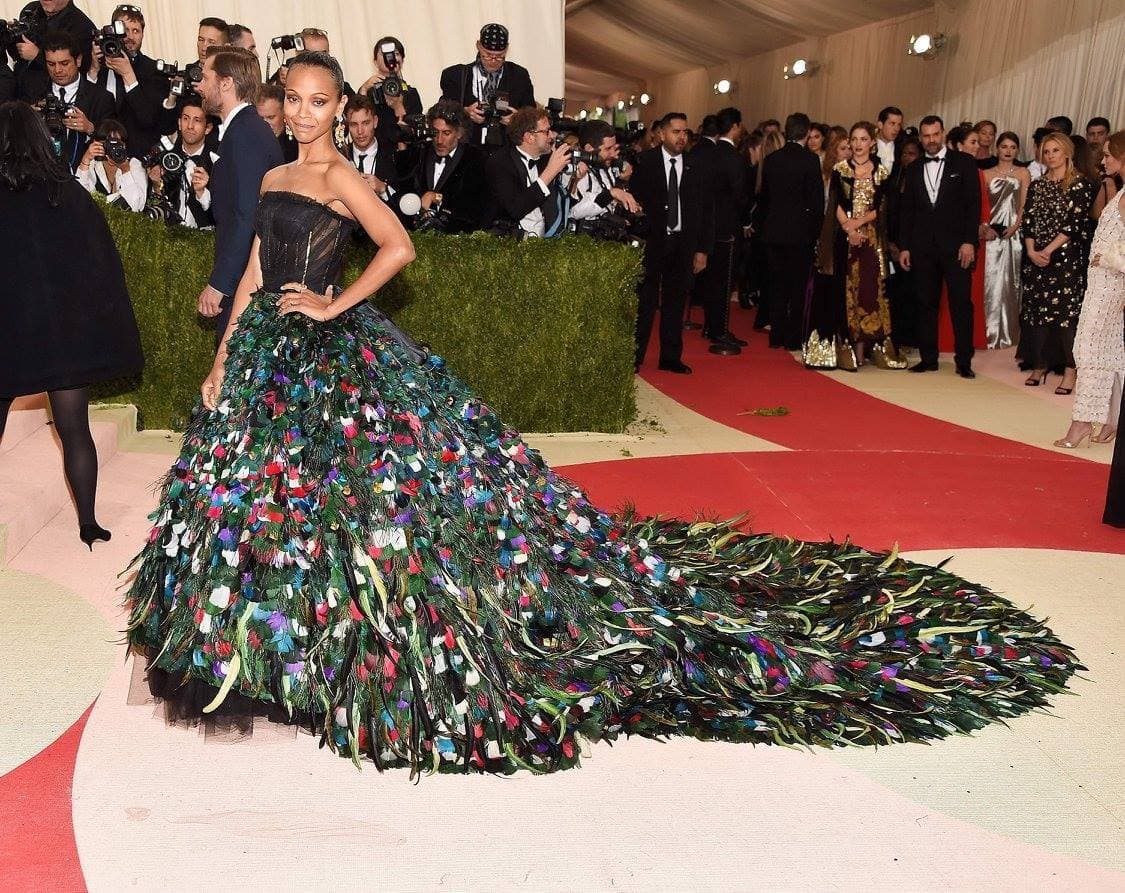 Zoe Saldana wearing a Dolce and Gabbana Alta Moda