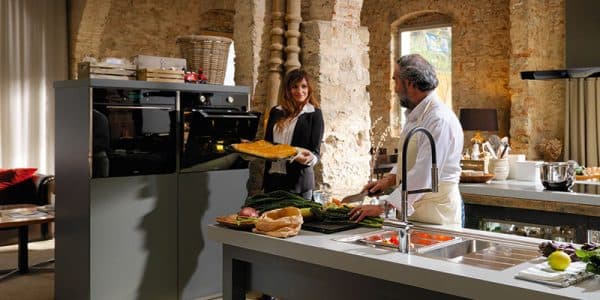 SMART LIVING, IN STYLE