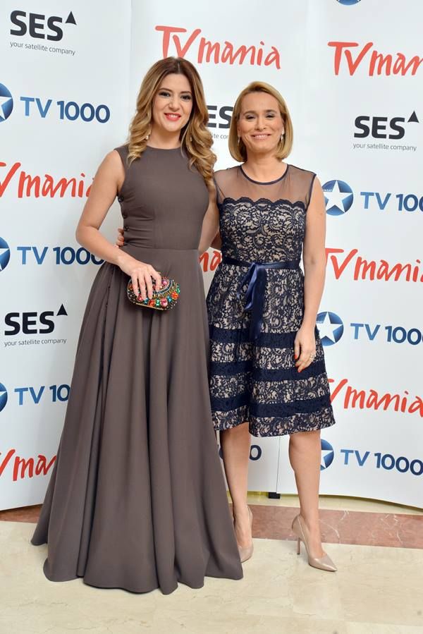 andreea-esca-si-corina-caragea-atractiile-serii-la-un-eveniment-monden-tinutele-pentru-care-le-a-admirat_6