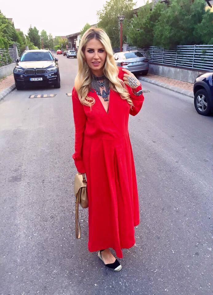 14610838_1448686035145829_1865658192_n