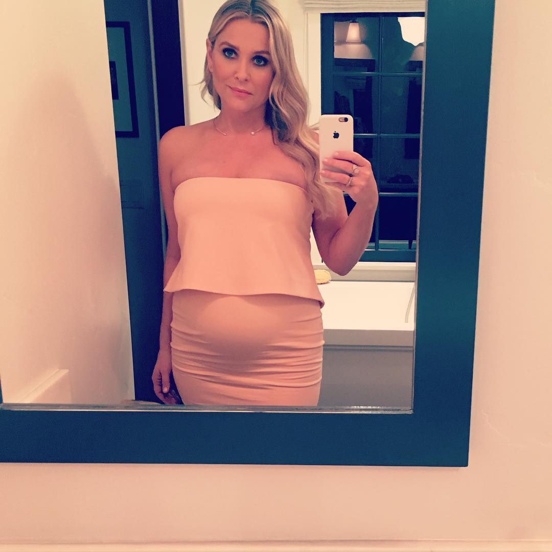 Capshaw_pregnant_I