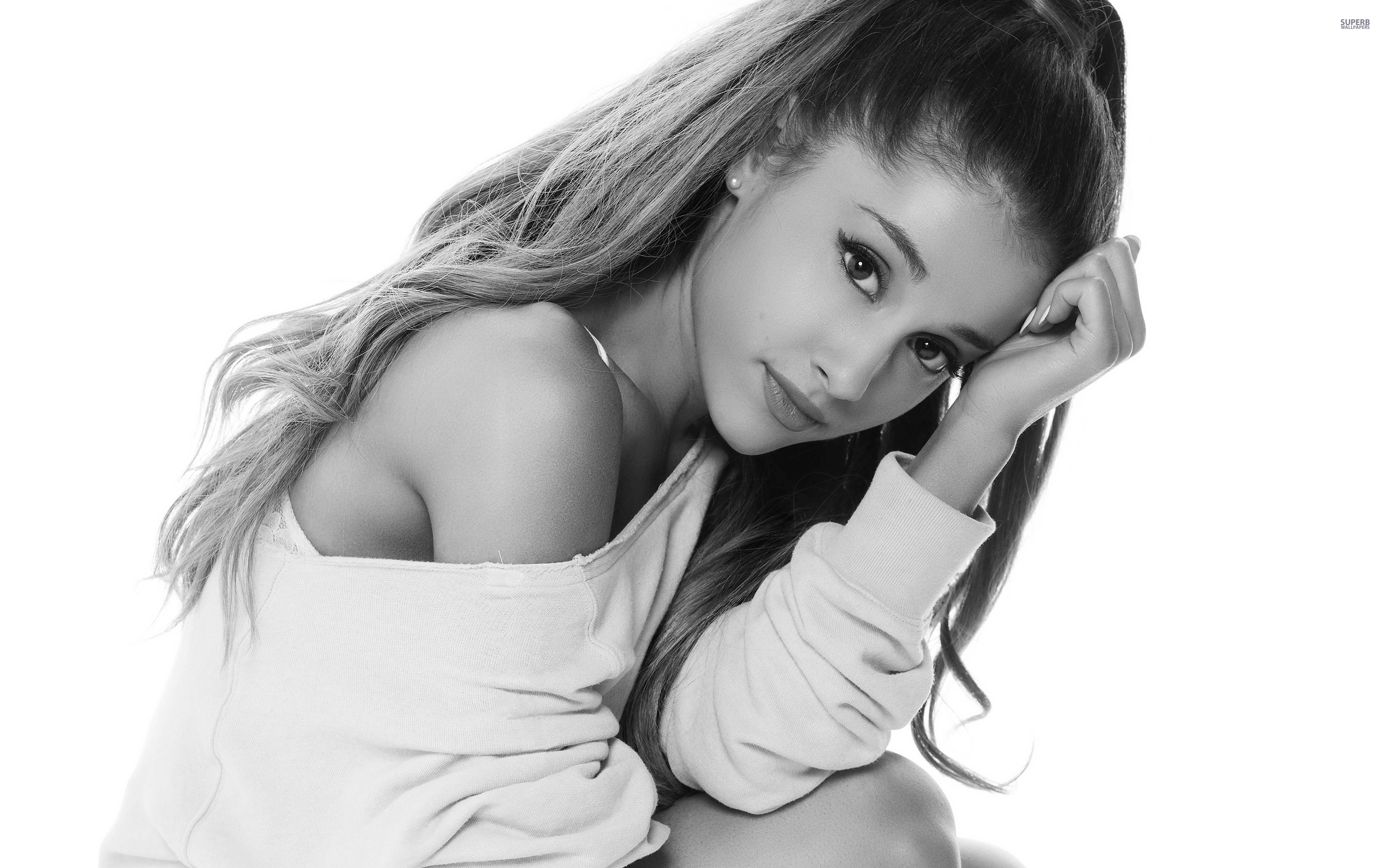 Ariana_Grande_42